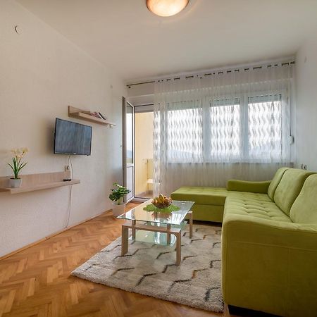Apartman Andjela Tivat Ngoại thất bức ảnh