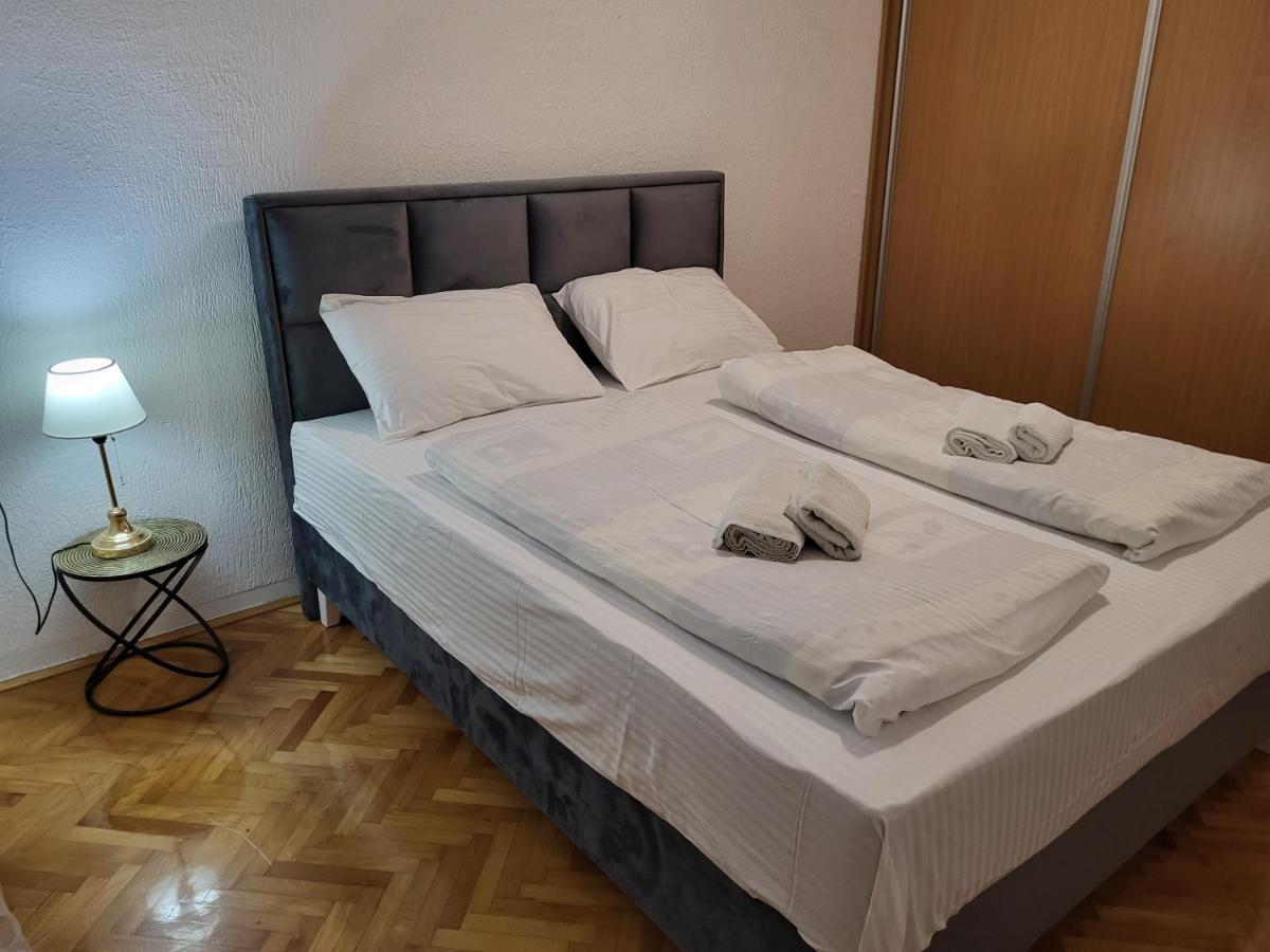 Apartman Andjela Tivat Ngoại thất bức ảnh