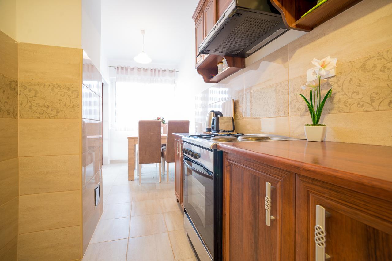 Apartman Andjela Tivat Ngoại thất bức ảnh